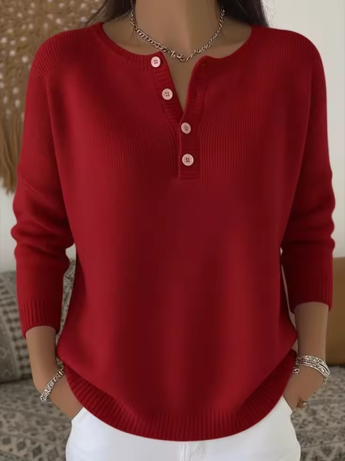 Vera | Elegant Sweater with Buttoned Neckline
